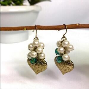 Dillard’s‎ Heart Earrings